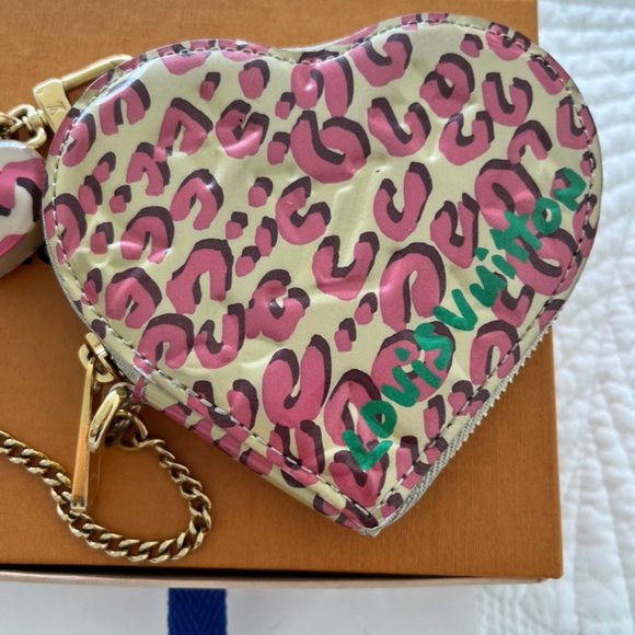Louis Vuitton Heart Shaped Leopard Vernis Coin Purse Wallet Keychain Pouch - Picture 3 of 6